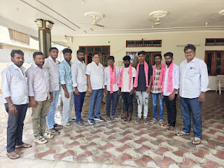 బిఆర్ఎస్ పార్టీలో చేరిన కాంగ్రెస్ కార్యకర్తలు